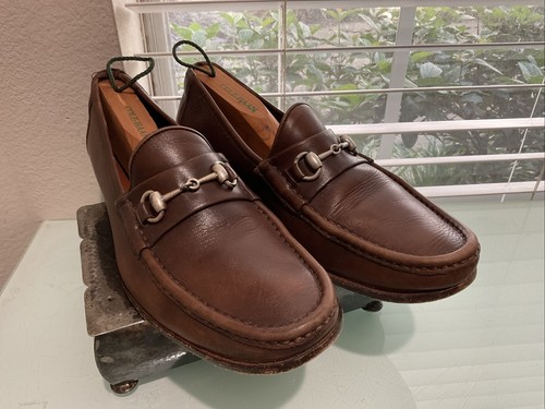 Scarpe eleganti mocassino